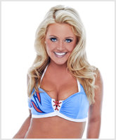 Tennessee Titans Cheerleader teaching cheer and tumbling classes